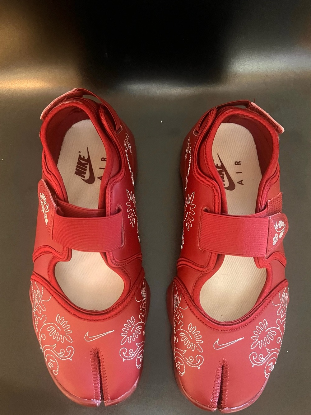 Nike Air Rift- Womens size 9
